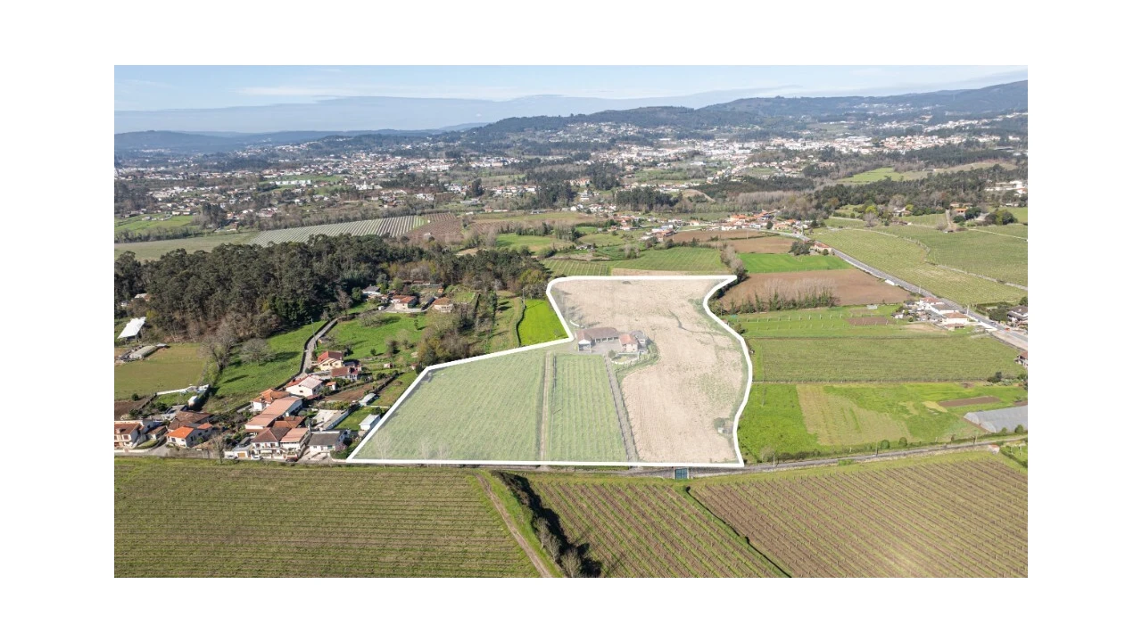 Quinta T5 para Venda em Rendufe Foto 38