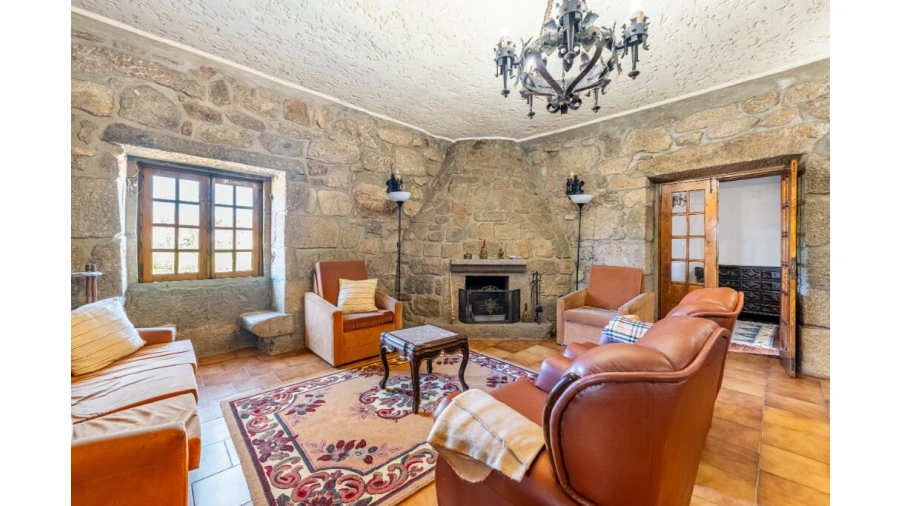 Quinta T5 para Venda em Rendufe Foto 6