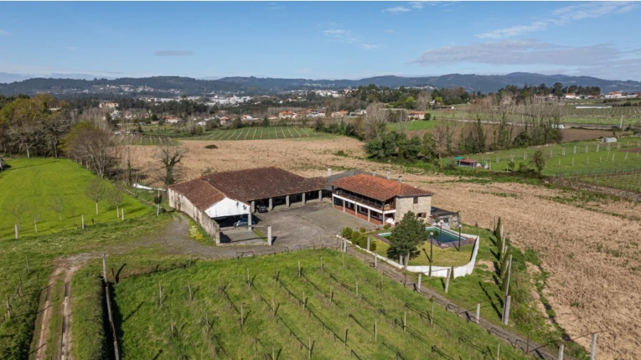 Quinta T5 para Venda em Rendufe Foto 39