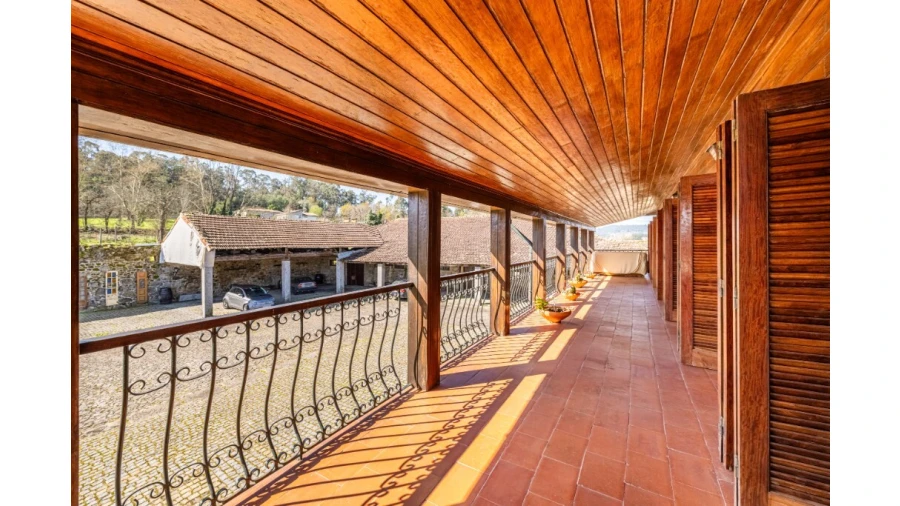 Quinta T5 para Venda em Rendufe Foto 18