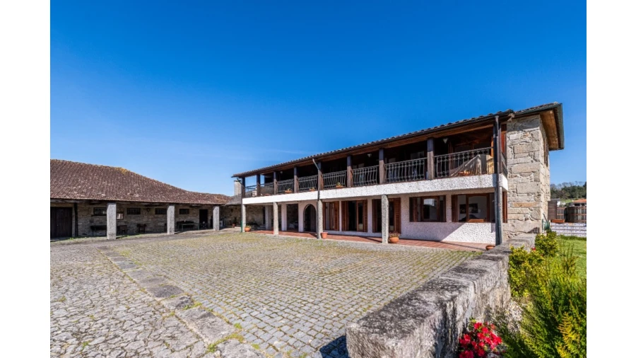 Quinta T5 para Venda em Rendufe Foto 25