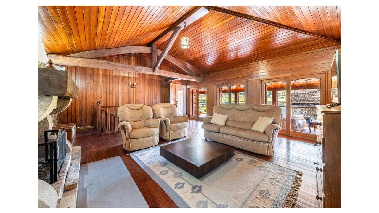 Quinta T5 para Venda em Rendufe Foto 8