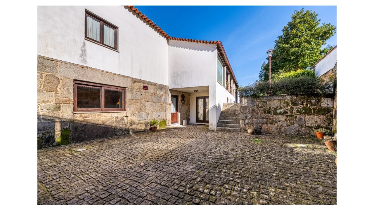 Quinta T5 para Venda em Rendufe Foto 34