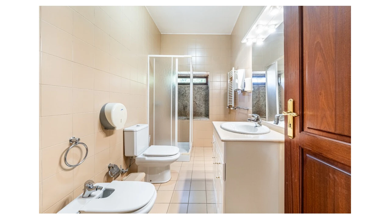 Quinta T5 para Venda em Rendufe Foto 27