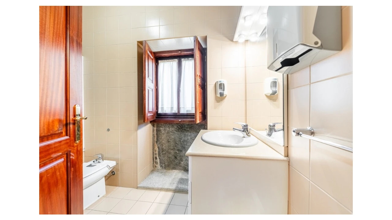 Quinta T5 para Venda em Rendufe Foto 23