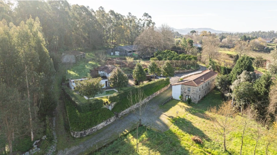 Quinta T5 para Venda em Rendufe Foto 41