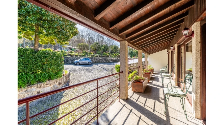 Quinta T5 para Venda em Rendufe Foto 35