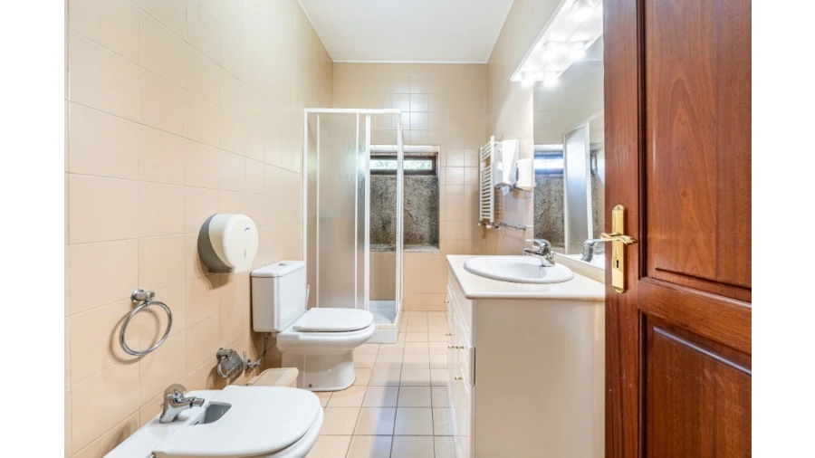 Quinta T5 para Venda em Rendufe Foto 27