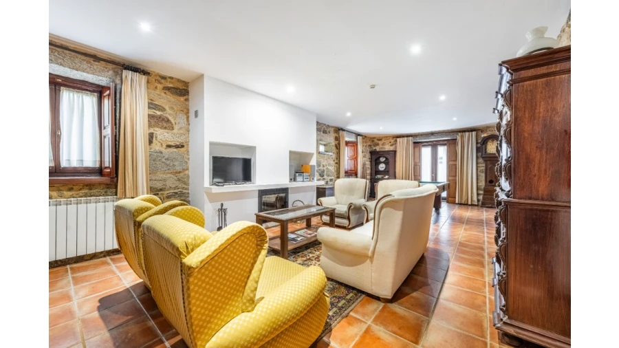 Quinta T5 para Venda em Rendufe Foto 19