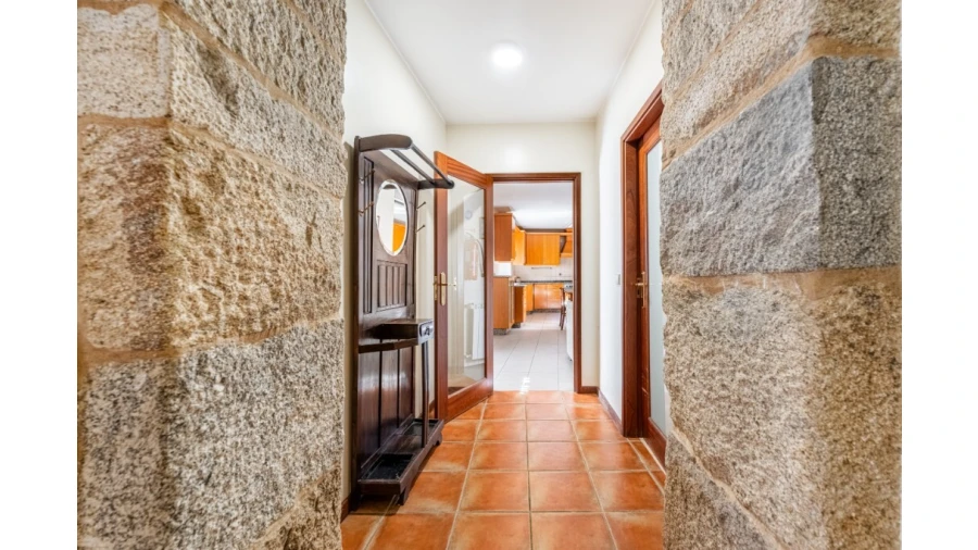 Quinta T5 para Venda em Rendufe Foto 15