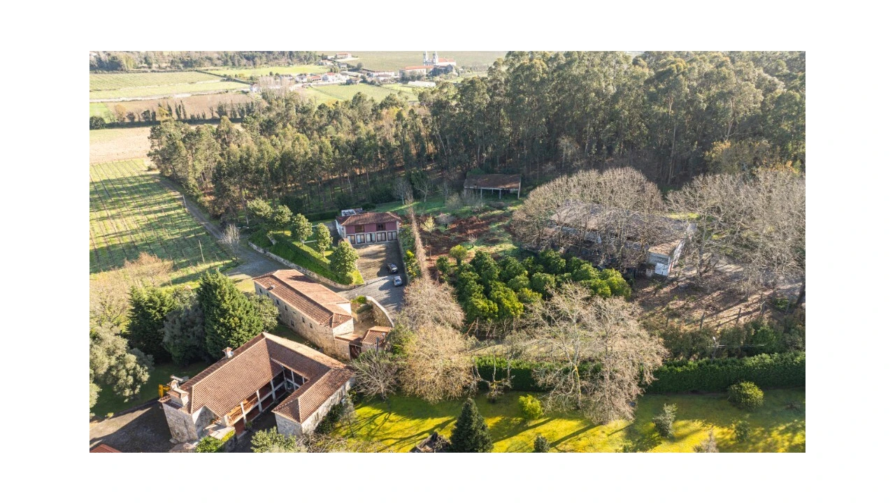 Quinta T5 para Venda em Rendufe Foto 43