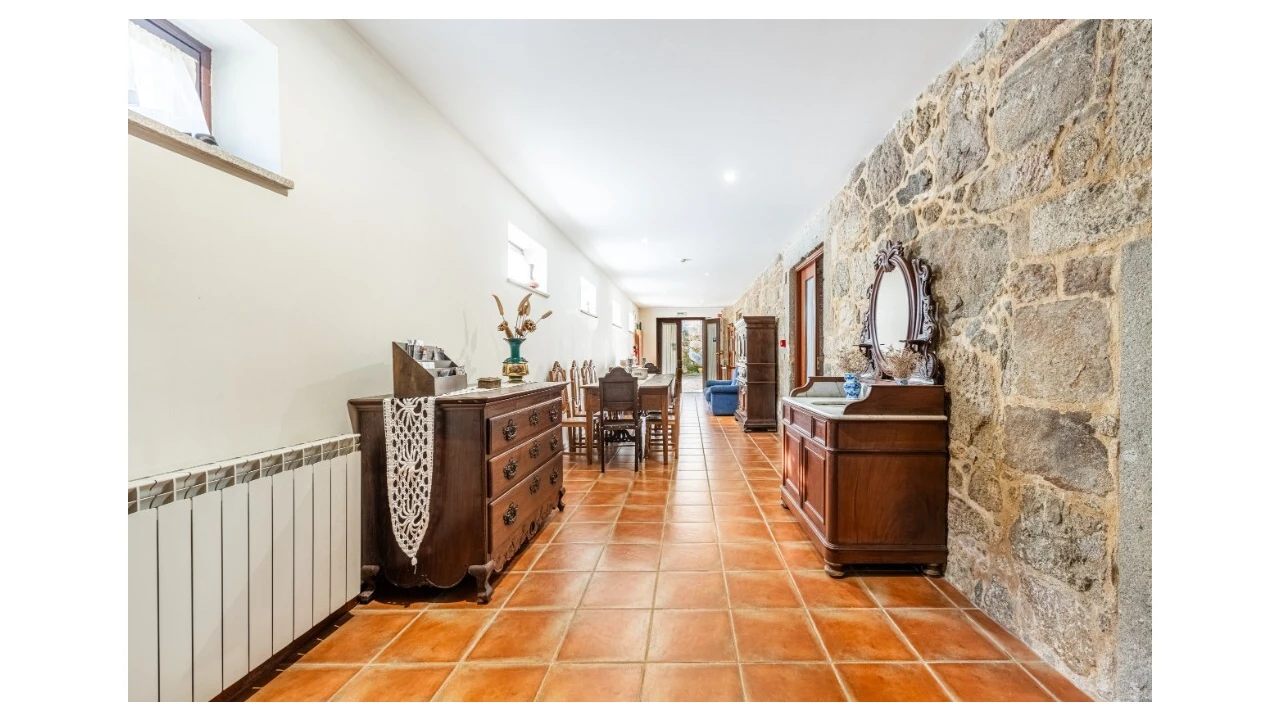 Quinta T5 para Venda em Rendufe Foto 21