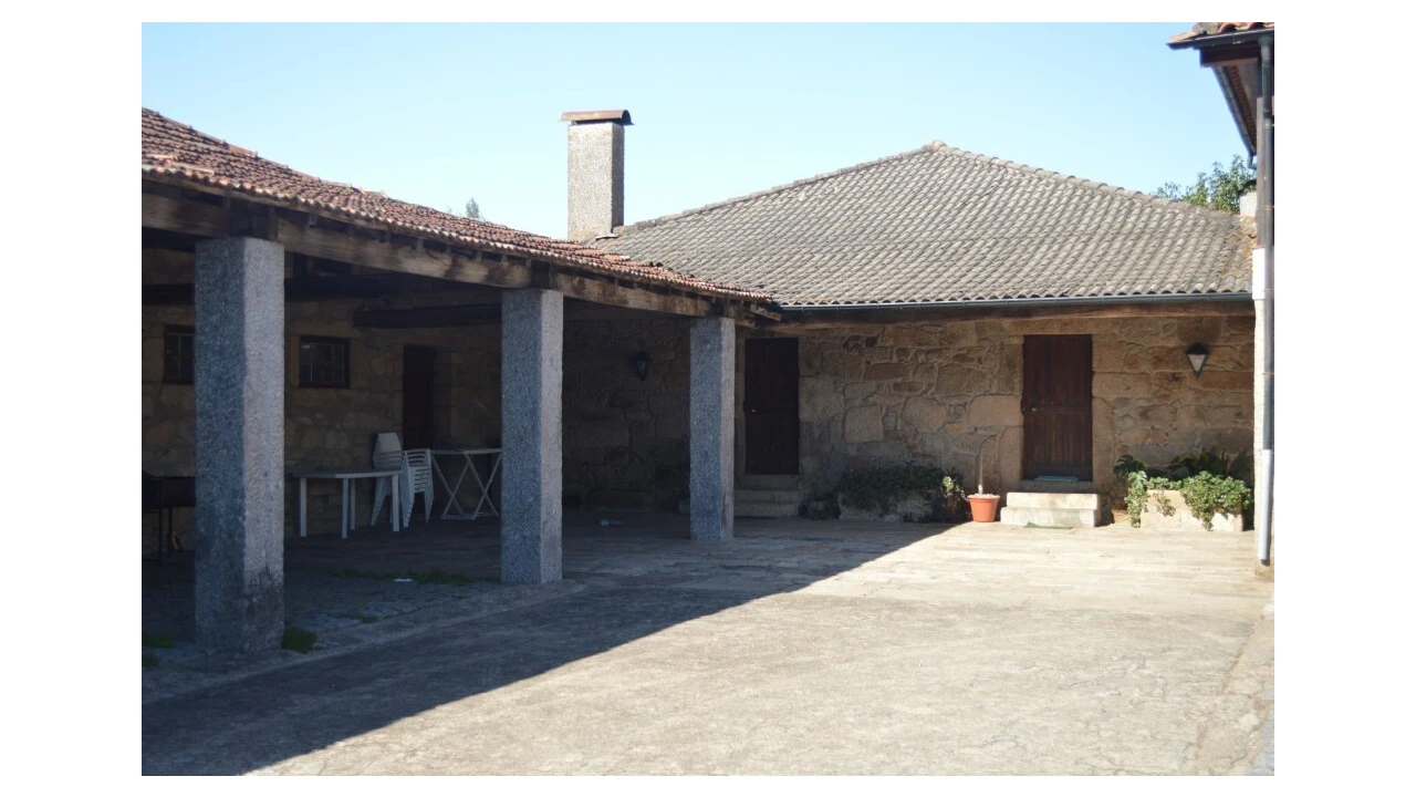 Quinta T5 para Venda em Rendufe Foto 25