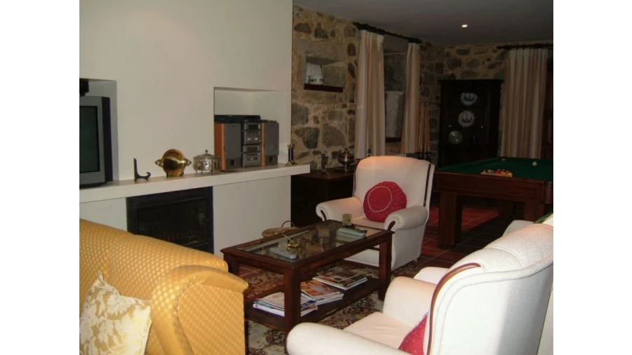 Quinta T5 para Venda em Rendufe Foto 3