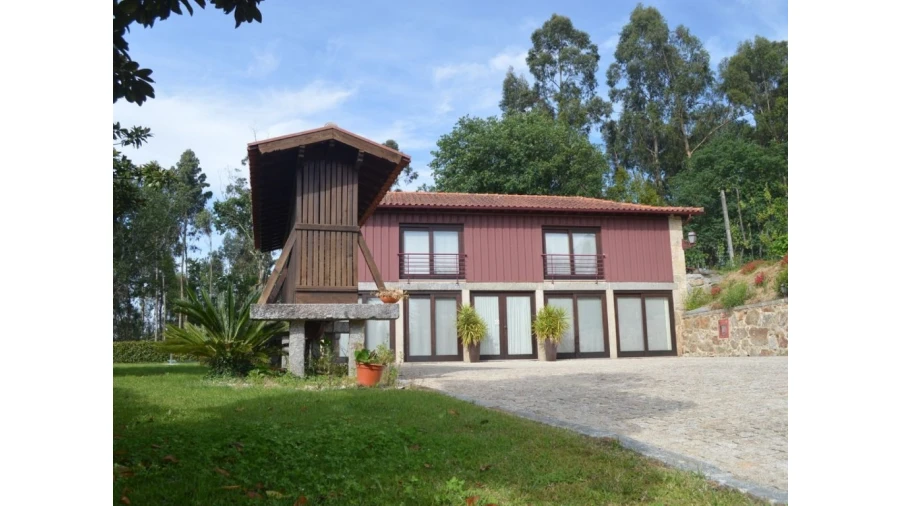 Quinta T5 para Venda em Rendufe Foto 1