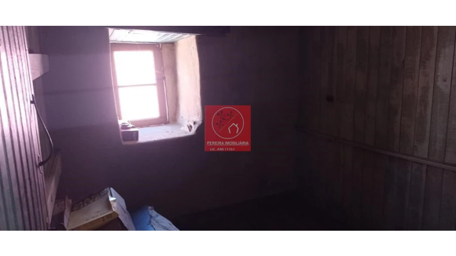 Apartamento T5 para Venda em Folgosa Foto 7