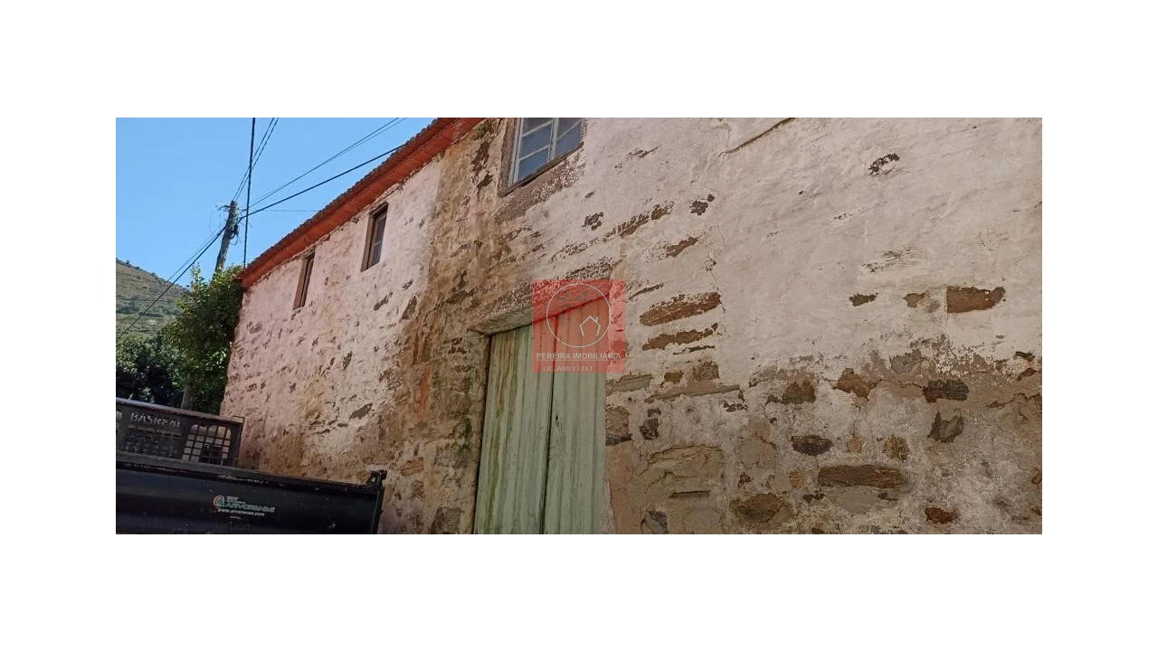 Apartamento T5 para Venda em Folgosa Foto 15