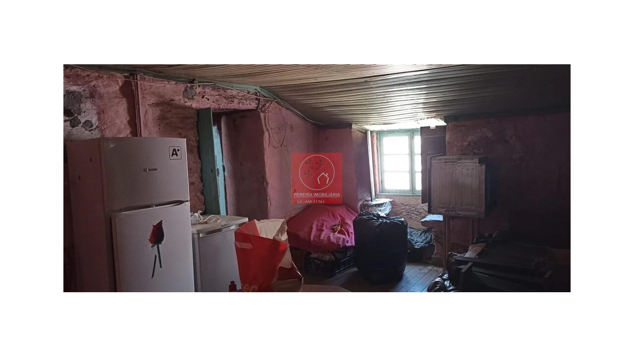 Apartamento T5 para Venda em Folgosa Foto 9