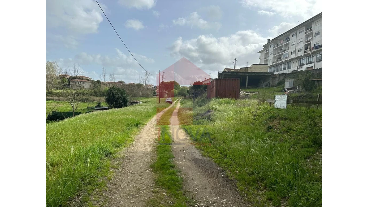 Armazém para Venda em Loureira Foto 7