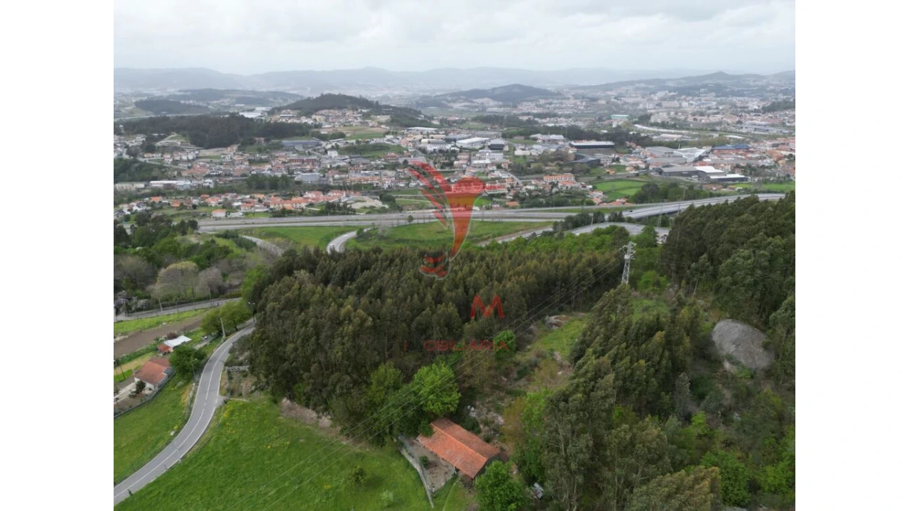 Terreno para Venda em Polvoreira Foto 13
