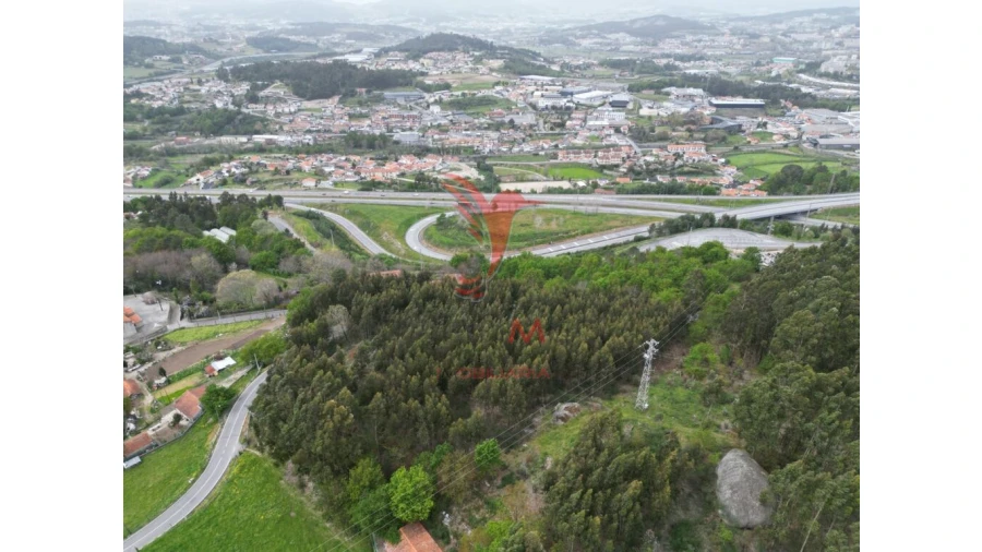 Terreno para Venda em Polvoreira Foto 12