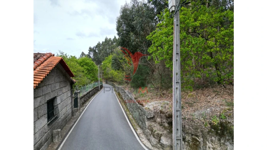 Terreno para Venda em Polvoreira Foto 15