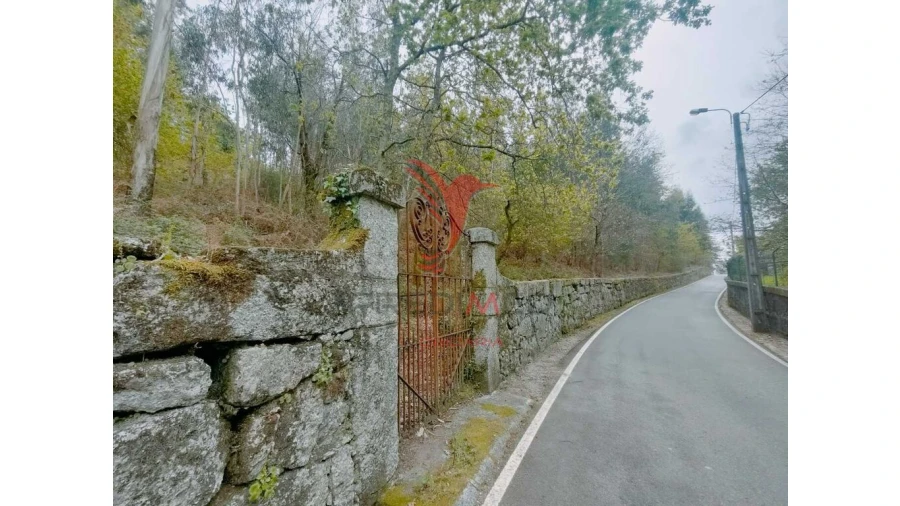 Terreno para Venda em Polvoreira Foto 16