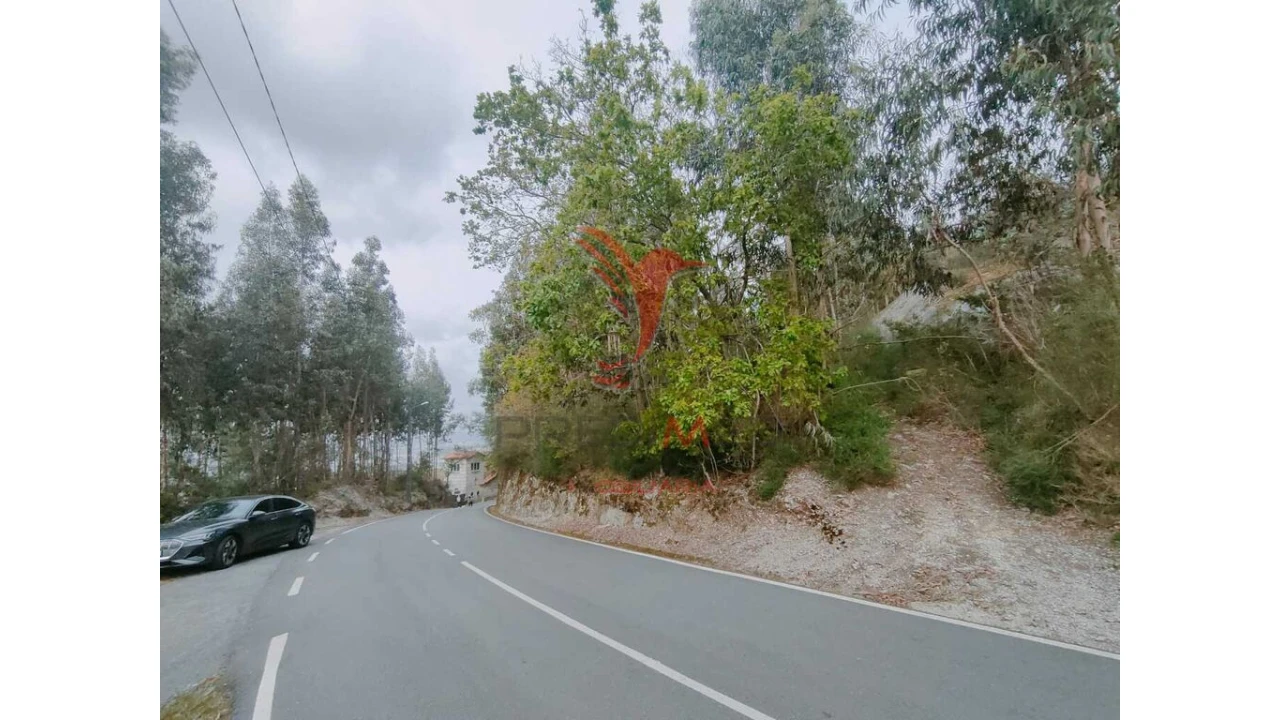 Terreno para Venda em Polvoreira Foto 17