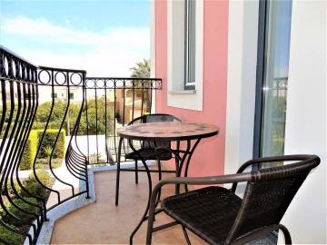 Moradia T25 para Venda em Lagos (São Sebastião e Santa Maria)