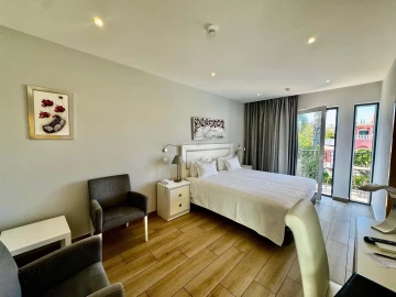 Moradia T25 para Venda em Lagos (São Sebastião e Santa Maria)