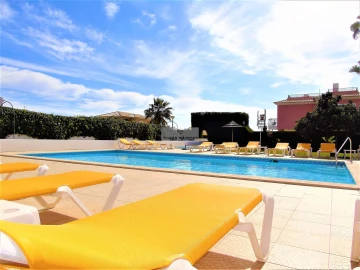 Moradia T25 para Venda em Lagos (São Sebastião e Santa Maria)