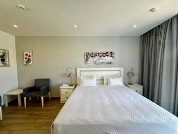 Moradia T25 para Venda em Lagos (São Sebastião e Santa Maria)