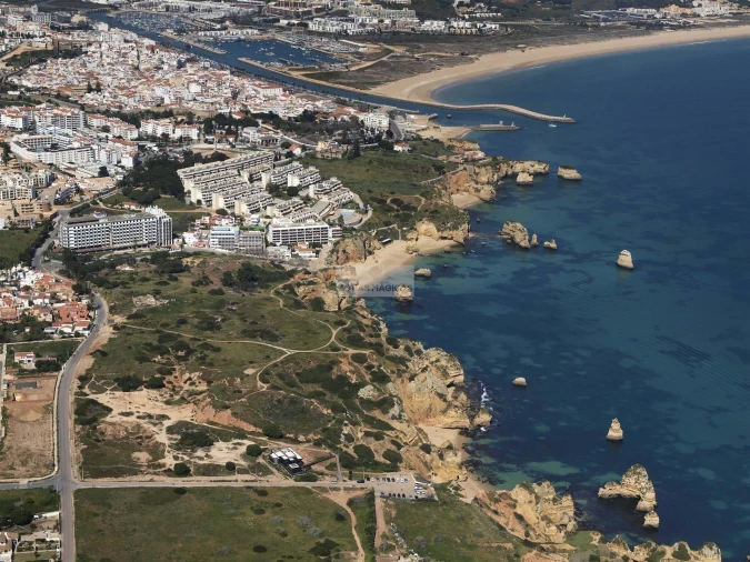 Terreno para Venda em Lagos (São Sebastião e Santa Maria) Foto 9