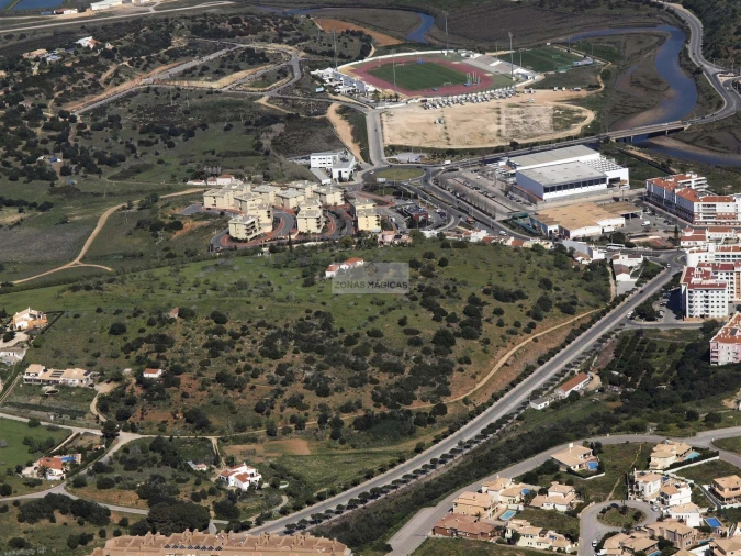 Terreno para Venda em Lagos (São Sebastião e Santa Maria) Foto 4