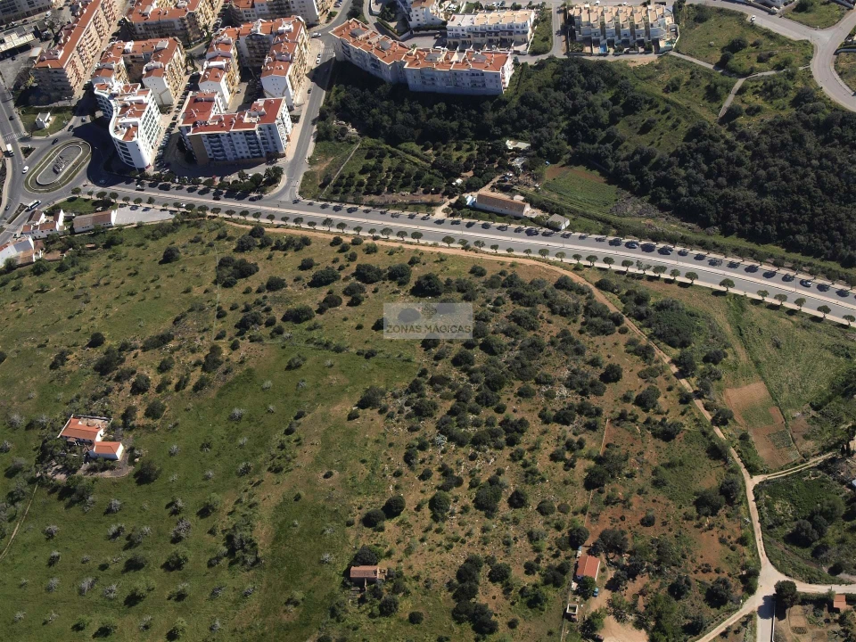 Terreno para Venda em Lagos (São Sebastião e Santa Maria) Foto 5