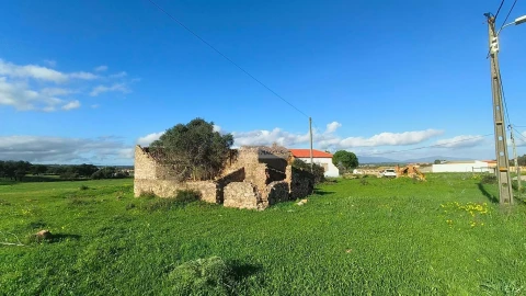 Terreno para Venda em Odiaxere