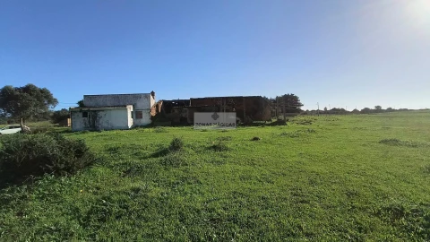 Terreno para Venda em Odiaxere