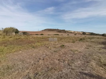 Terreno para Venda em Vila do Bispo e Raposeira