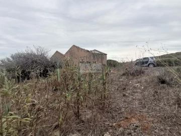 Terreno para Venda em Vila do Bispo e Raposeira