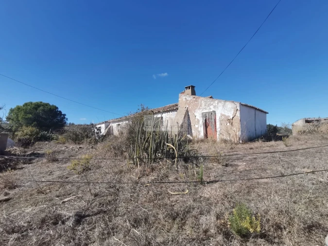 Terreno para Venda em Lagos (São Sebastião e Santa Maria) Foto 17