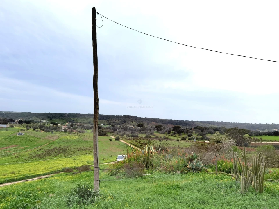Terreno para Venda em Lagos (São Sebastião e Santa Maria) Foto 9