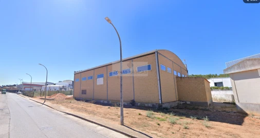 Negócio para Venda em Lagos (São Sebastião e Santa Maria)