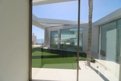 Moradia T4 para Venda em Lagos (São Sebastião e Santa Maria)