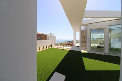 Moradia T4 para Venda em Lagos (São Sebastião e Santa Maria)