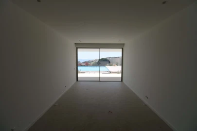 Moradia T4 para Venda em Lagos (São Sebastião e Santa Maria)