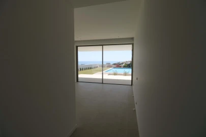 Moradia T4 para Venda em Lagos (São Sebastião e Santa Maria)