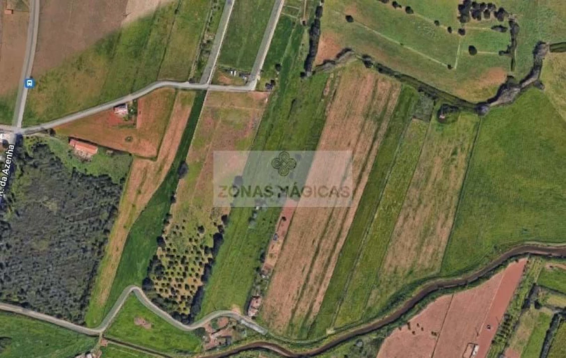 Terreno para Venda em Odiaxere Foto 1