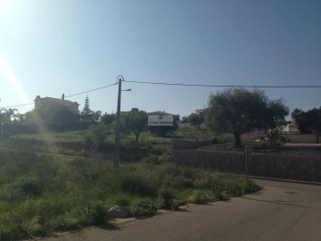 Terreno para Venda em Lagos (São Sebastião e Santa Maria)