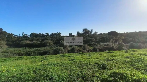 Terreno para Venda em Lagos (São Sebastião e Santa Maria)
