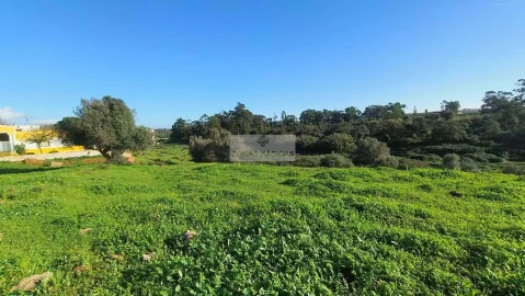 Terreno para Venda em Lagos (São Sebastião e Santa Maria)